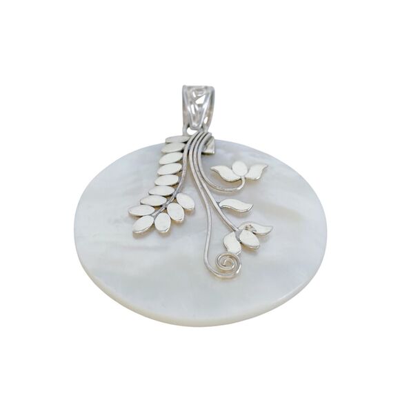 Vintage ATI Sterling Silver 925 Mother of Pearl Floral Pendant - Picture 3 of 8